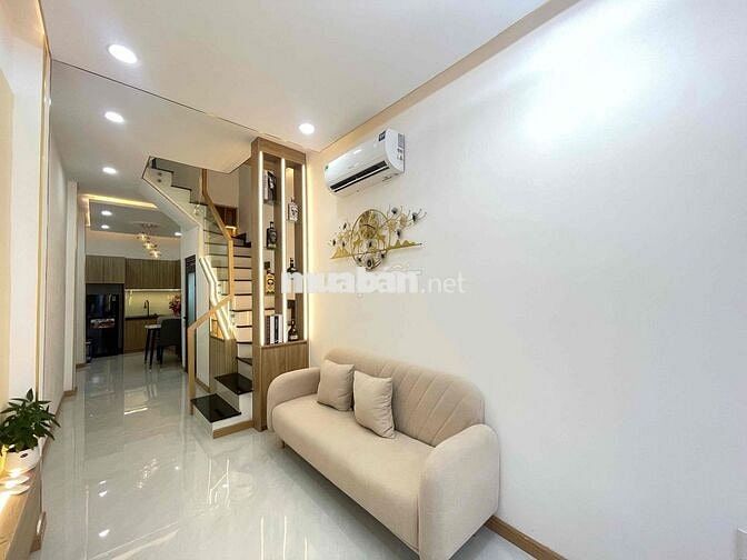 Bán nhà Gò Vấp, Nguyễn Thái Sơn, xây mới, 27m2, 3 tầng, 4.65 tỷ