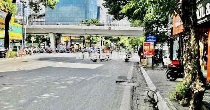 Trần Khát Chân gần Bạch Mai - đối diện Phố Huế… *** 1 căn này bán