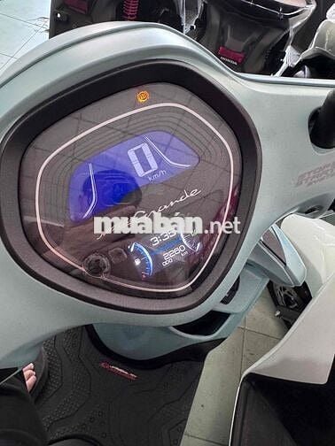 Yamaha Grande 2025 | ABS như xe thùng