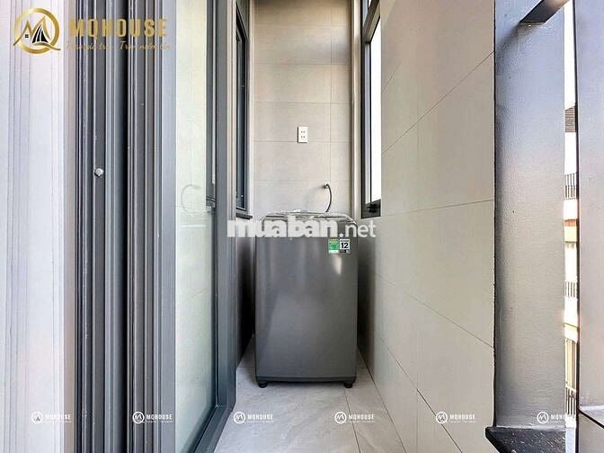 Căn hộ full nội thất ban công thoáng mát Nguyễn Thị Minh Khai Q1