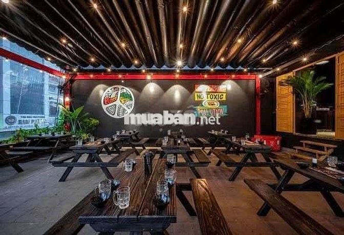Chính chủ cho thuê nhà góc 2 mặt tiền đường quận 1 ngang 10m giá 55tr