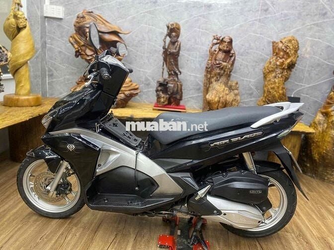 👉Airblade 125Fi có chứng minh chủ máy zin êm
