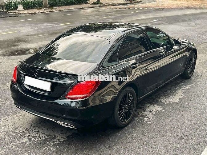 439 2016 C250 Exclusive - 91000 km