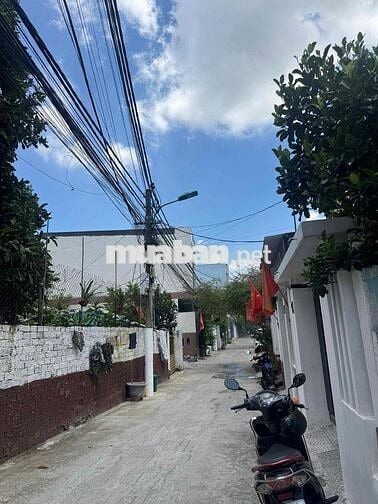 Đất kiệt oto Trần Đình Nam gần bến xe