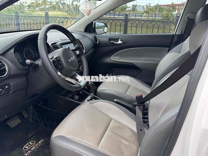 Kia Soluto 2022 1.4 AT Deluxe - 72000 km