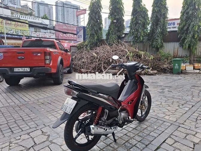 Xe yamaha sirut rc