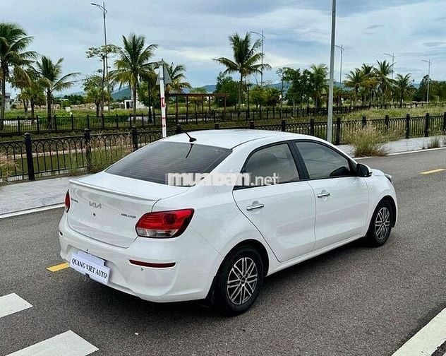 Kia Soluto 2022 1.4 AT Deluxe - 72000 km