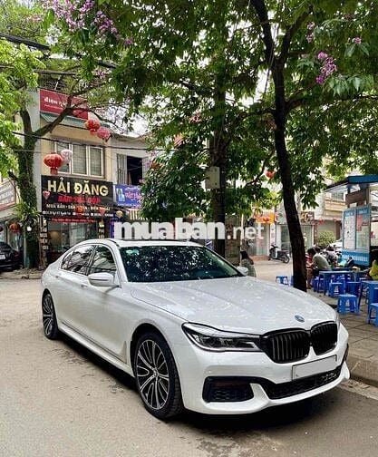 BMW 7 Series 2***00 km
