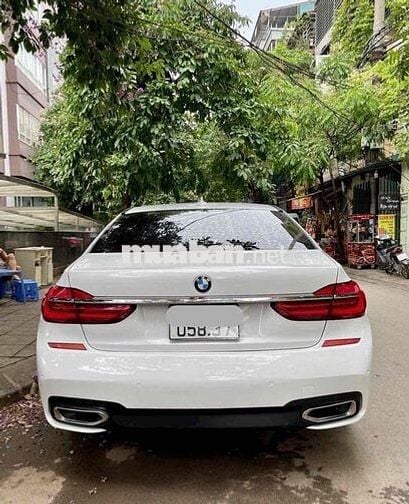 BMW 7 Series 2***00 km