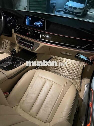 BMW 7 Series 2***00 km