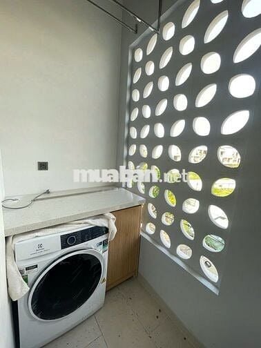 Cho thuê căn hộ 1 phòng ngủ ngay Sơn Trà- gần cầu Thuận Phước