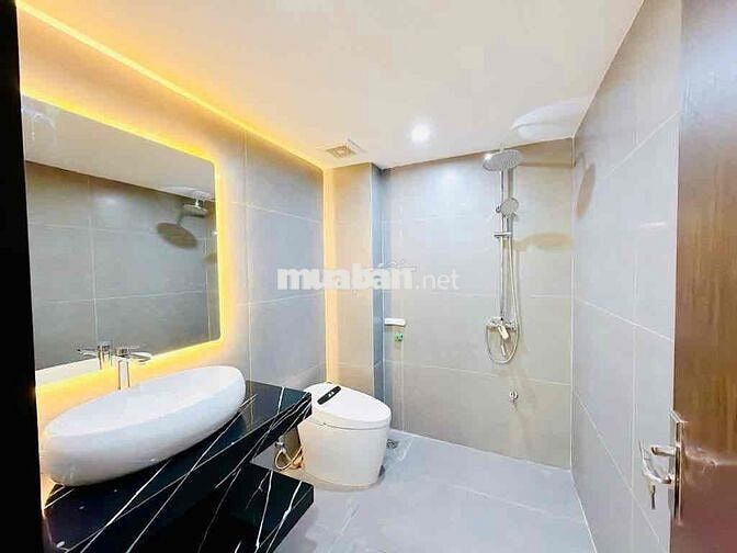 CHỊ TÔI CẦN BÁN CĂN HỘ VIP NHẤT XUÂN LA TÂY HỒ DT 62/70m sổ phân lô