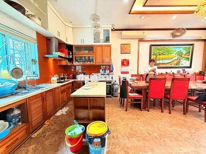 🏦 Vườn Đào – Tây Hồ | 110m² (sổ 73m²) | 6 Tầng | MT 16m |Thang máy | L