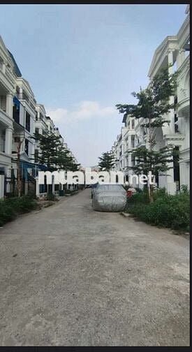 Tôi cần bán nhà Liền Kề - Green Garden House Đại Mỗ ,4tầng mặt tiền 6m