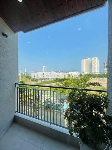 Cho thuê căn hộ 1 phòng ngủ ngay Sơn Trà- gần cầu Thuận Phước