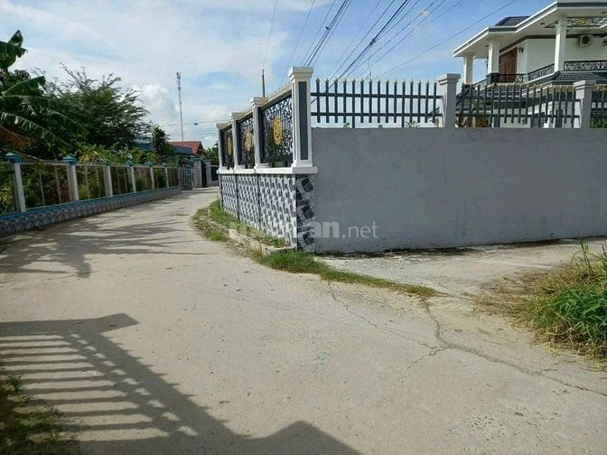 BÁN GẤP ĐẤT NỀN LONG AN GIÁ 800TRIEU - SỔ HỒNG RIÊNG