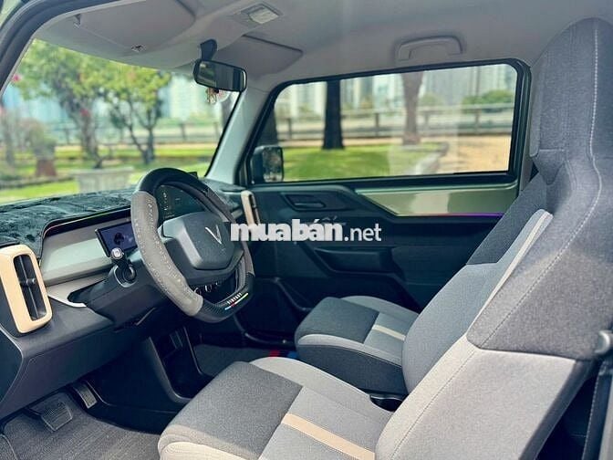 VinFast VF3 2024 - Màu xanh - 6.000km - Thuê pin