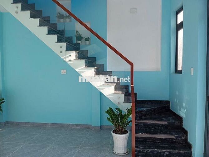 Nhà mới xây 2PN,3WC,100m2 tại 499 Đào Sư Tích, 11 triệu, có sân vườn