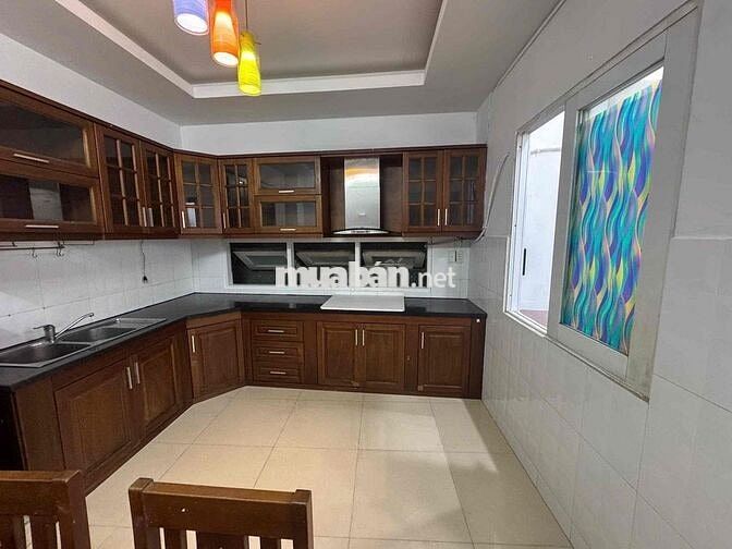 Căn hộ 1 phòng ngủ tách bếp giá rẻ chấn động ngay chân cầu Thủ Thiêm