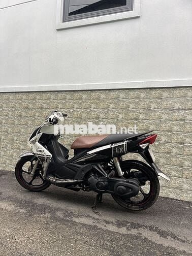 Nouvo LX 135 màu trắng zin êm