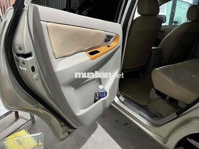 Toyota Innova 2009 G - 188000 km