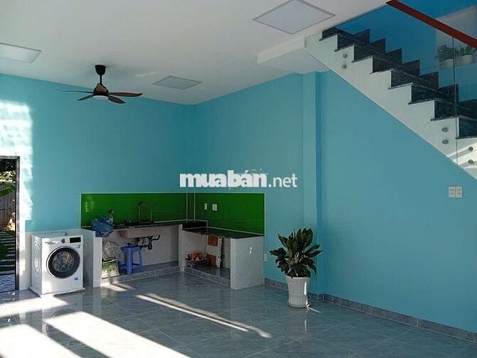 Nhà mới xây 2PN,3WC,100m2 tại 499 Đào Sư Tích, 11 triệu, có sân vườn