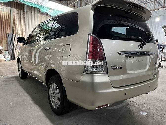 Toyota Innova 2009 G - 188000 km