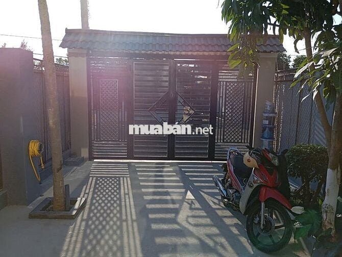 Nhà mới xây 2PN,3WC,100m2 tại 499 Đào Sư Tích, 11 triệu, có sân vườn