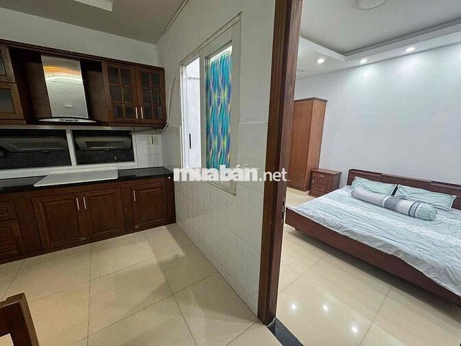 Căn hộ 1 phòng ngủ tách bếp giá rẻ chấn động ngay chân cầu Thủ Thiêm