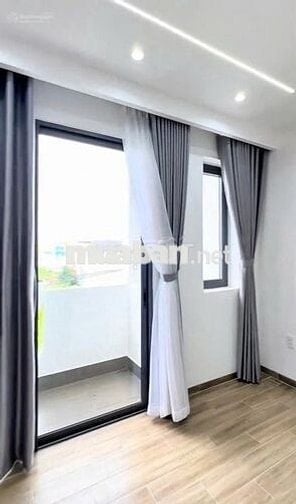 Bán NR giá 7ty750 Đinh Công Tráng, Q1, 60m2, 4PN, 5WC, hẻm oto