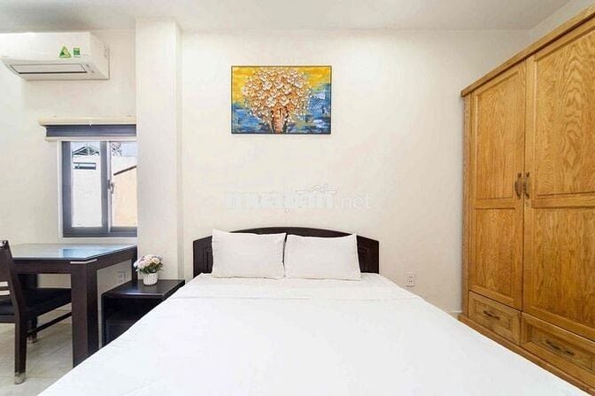 CHDV Phú Nhuận sẵn NT, thang máy giá êm