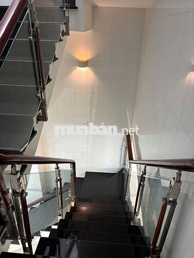 NHÀ MỚI ĐẸP - Mặt tiền Tân Quý, Q.Tân Phú - DT 4.4x25m, 4TẦNG/4PN/5WC