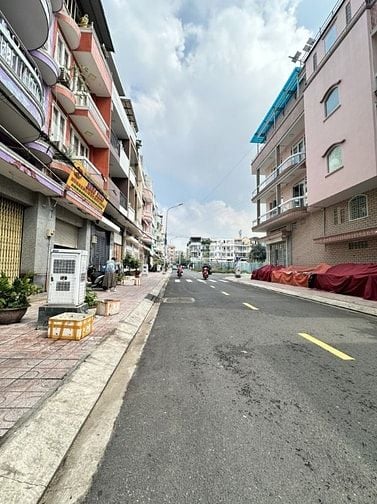 Chính chủ bán nhà KDC Bình Đăng - gần Pegasuit Q.8 - 65m2 - 13,5 tỉ