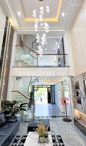 Bán NR giá 7ty750 Đinh Công Tráng, Q1, 60m2, 4PN, 5WC, hẻm oto