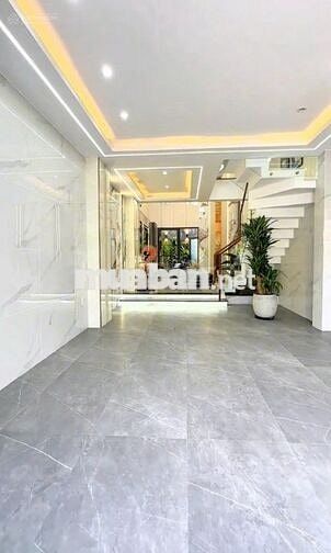 Bán NR giá 7ty750 Đinh Công Tráng, Q1, 60m2, 4PN, 5WC, hẻm oto