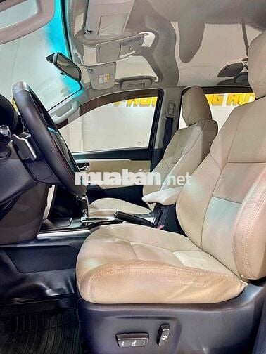 Toyota Fortuner 2018 odo chuẩn full lịch sử hãng