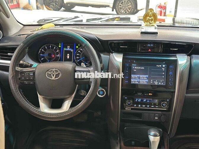 Toyota Fortuner 2018 odo chuẩn full lịch sử hãng