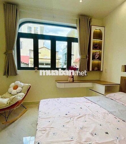 CHO THUÊ NHÀ MỚI XÂY - 1 TRỆT 2 LẦU ST - 3Pn 3Wc - gần Lê Quang Định