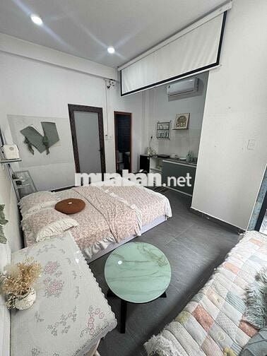 Phòng studio siêu đẹp vibe xinh Ngay ngã tư Hàng Xanh