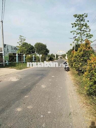 Đất Mỹ Hạnh Nam 7x55m giá 2ty650 đường nhựa