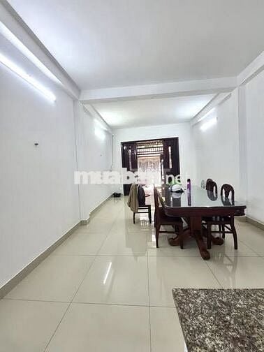 Cần bán gấp cho chủ nhà tại Bình Hưng, Bình Chánh,35,5m2/1ti870tr,SHR.