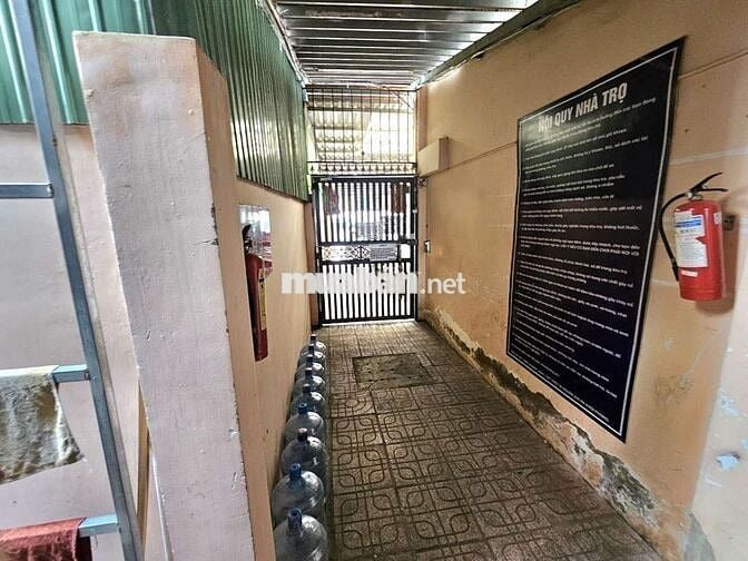 Phòng trọ sinh viên nằm giữa ĐH Mở và ĐH TĐT 10/10 trống phòng