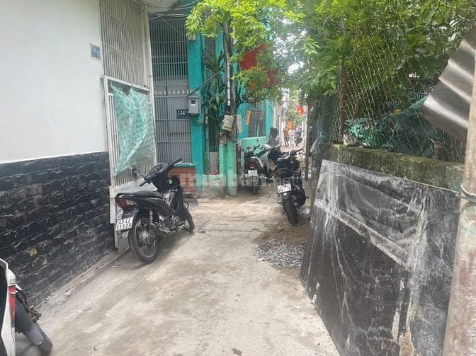 Chính chủ bán Lô đất kiệt 2m K134/2/4 Núi Thành, Tặng nhà cấp 4