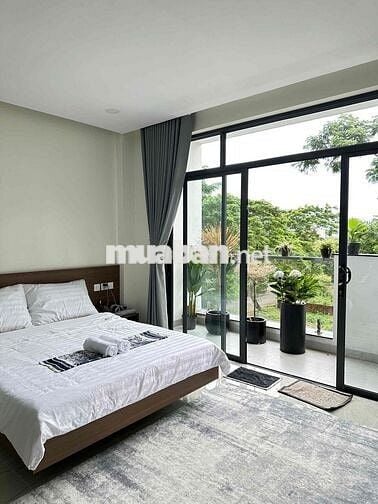 Căn hộ 1PN  45m2 ban công thoáng nội thất cao cấp ở Huỳnh Văn Bánh