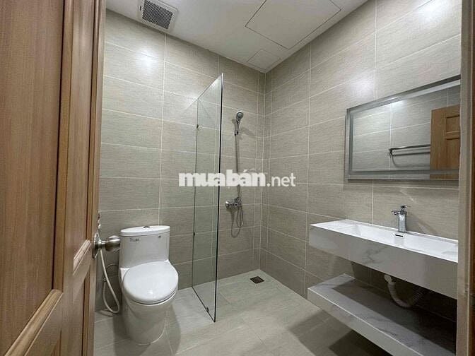 Căn hộ 1PN  45m2 ban công thoáng nội thất cao cấp ở Huỳnh Văn Bánh