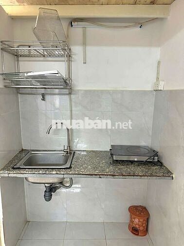 Phòng trọ sinh viên nằm giữa ĐH Mở và ĐH TĐT 10/10 trống phòng