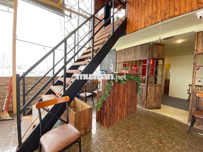 Mặt bằng Rooftop 100m2 thoáng đãng view 360 độ tại Phan Đình Phùng