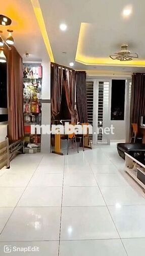CĂN GÓC MẶT TIỀN ĐƯỜNG KHU HỌ LÊ VĂN CAO 4 TẦNG 4M14M Hơn 10 TY