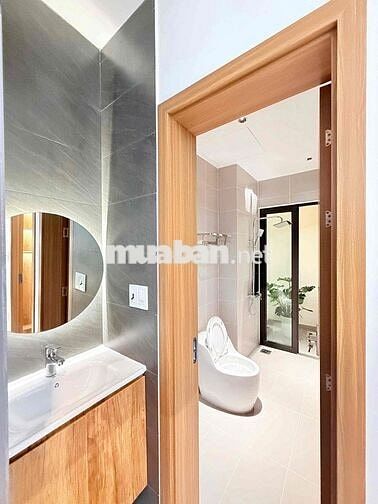 Bán nhà mới đẹp 3 tầng, đường nhựa rộng 8m cực thoáng, Vị trí sát bên