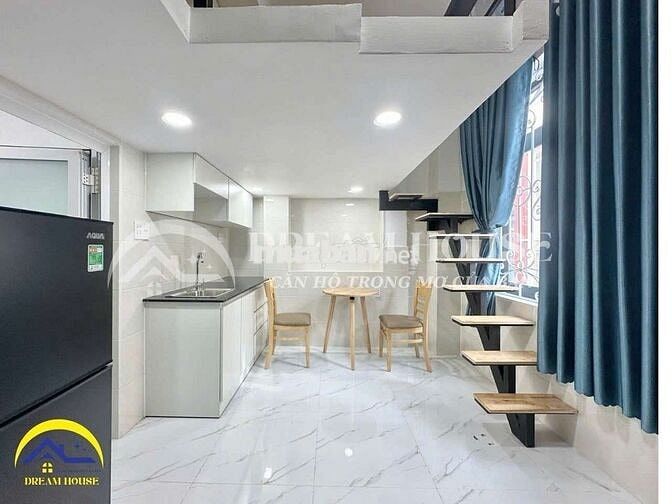 DUPLEX CỬA SỔ GIÓ TRỜI SIÊU TO - GẦN SÁT ĐẠI HỌC VĂN HIẾN